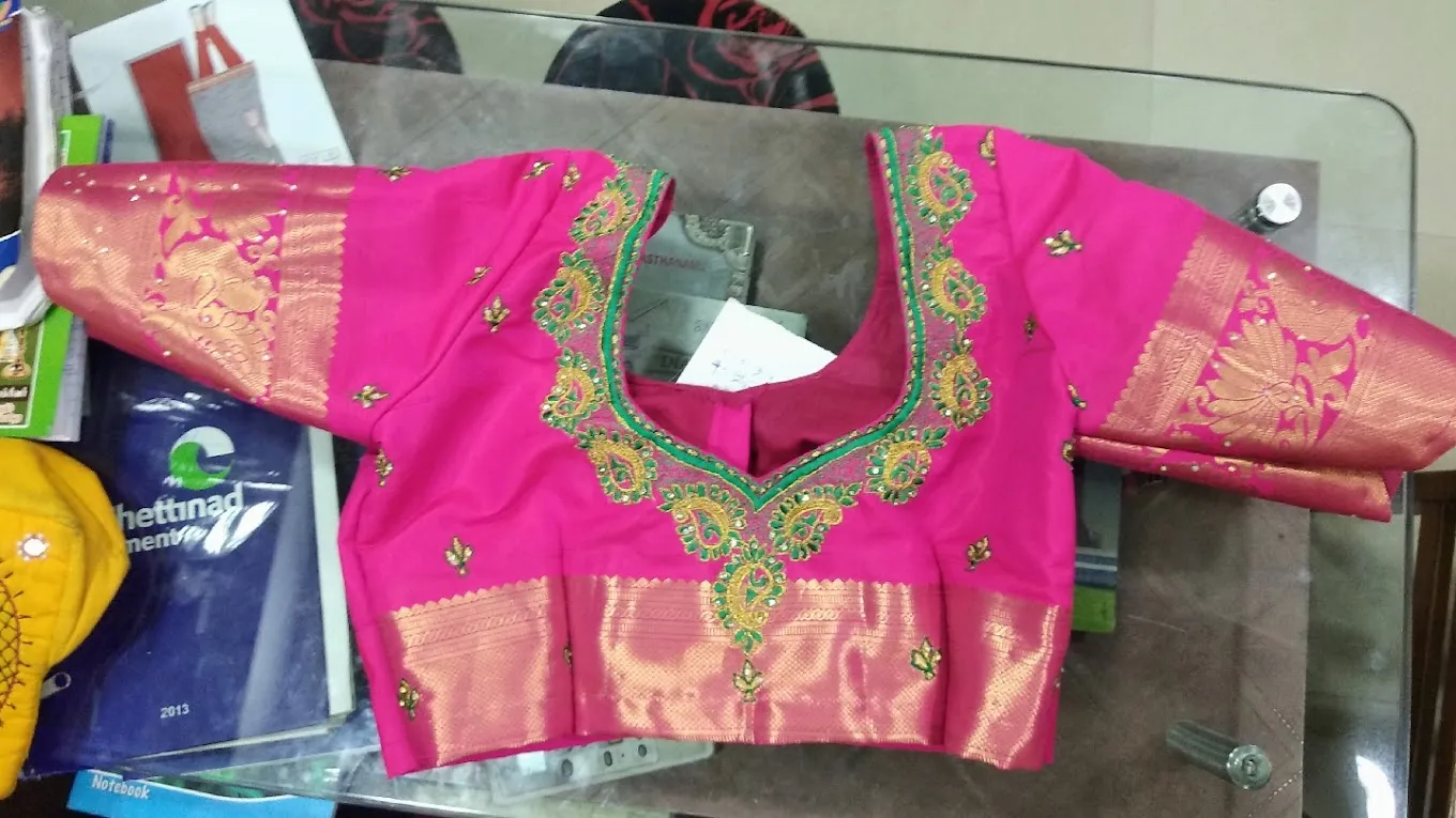 S.R.Fashion (The boutique).